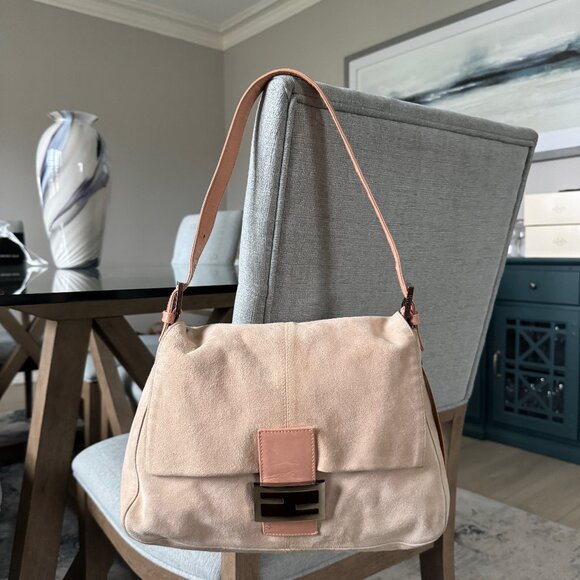 FENDI SUEDE Vintage Mama Forever Baguette Light Pink w/Dustbag - Picture 1 of 13